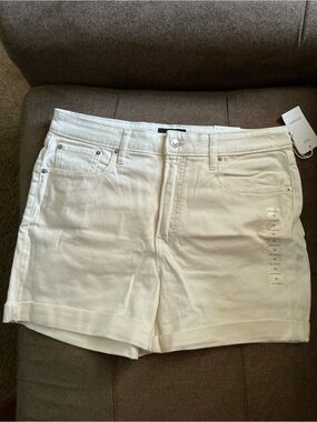 High-Rise White Denim Women's Shorts - Casual Five-Pocket Style